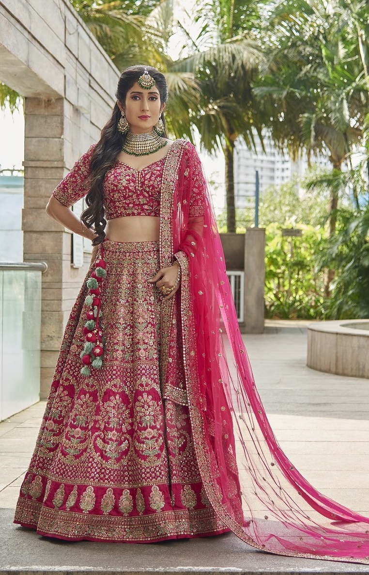 Frontier Raas New Store DLF Avenue Mall | WhatsHot Delhi Ncr