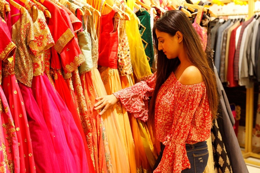 ethnic wear on rent online